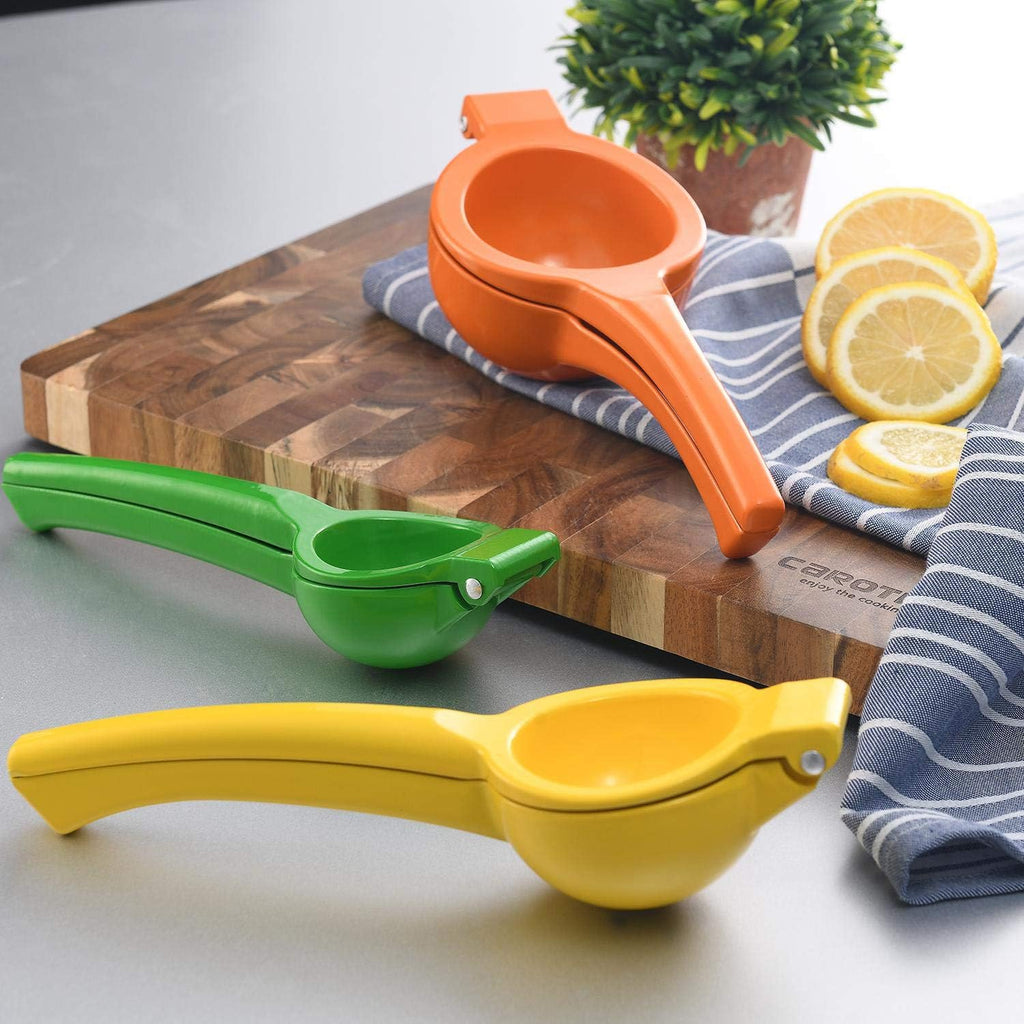 Skiennix Manual Citrus Juicer - Professional Lemon & Lime Squeezer Kitchen Tool | Yellow Finish