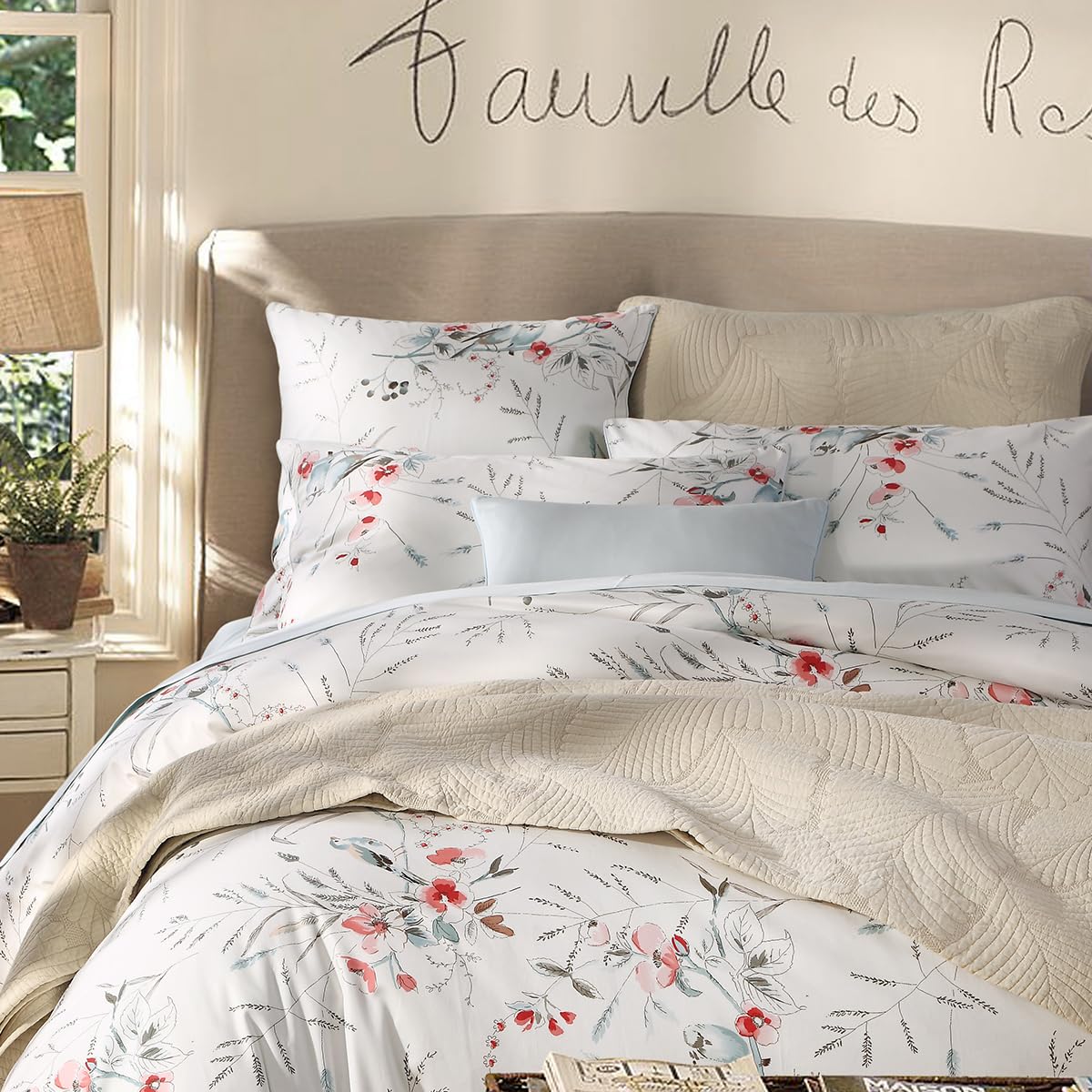 100% Egyption Cotton Queen Size Pillow Case - 2 Pack Soft Breathable Pillow Covers Botanical Pattern Floral Pillowcase Farmhouse Envelope Closure Pillow Sham White Birds Flower Print Bedding - 20"x30"