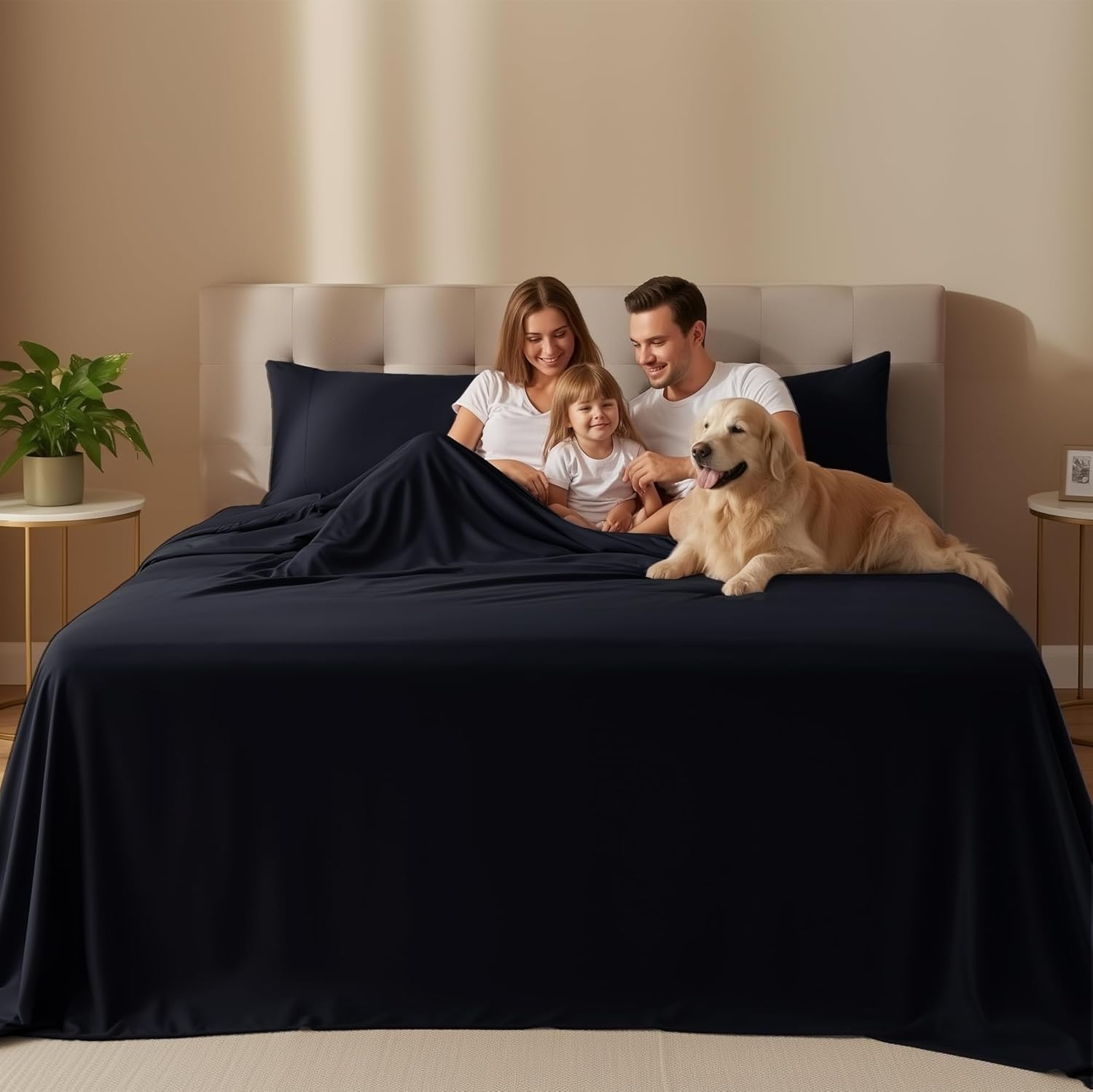 Utopia Bedding King Size Sheet Set - 4-Piece Soft Microfiber Bed Sheets | Oeko-Tex Certified (Black)
