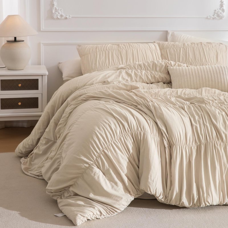 Masaca Queen Comforter Set,Ruched Ruffle Comforter Set Queen,3 Pieces Ultra Soft Lightweight Farmhouse Shabby Boho Chic Bedding (1 Wheat Comforter+2 Pillow Shams)