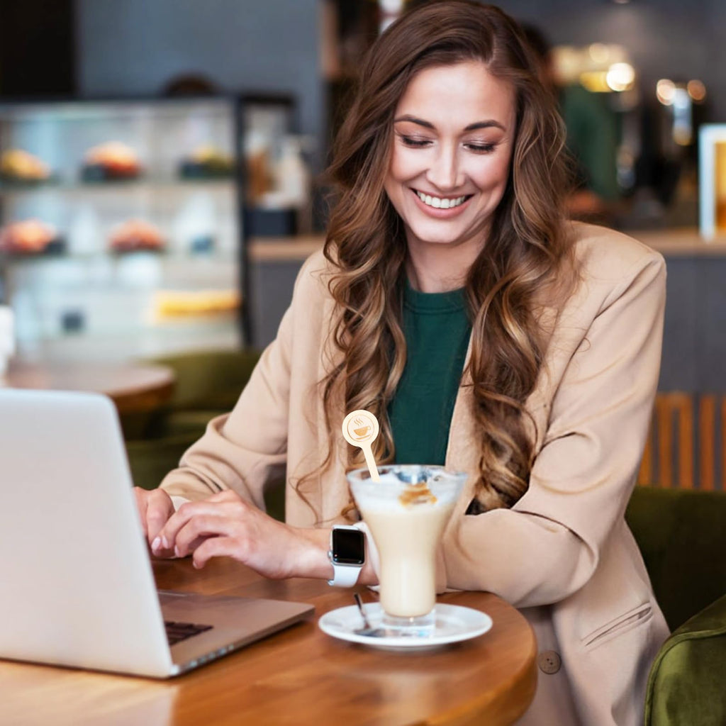 MBAIYO 400 Pcs Coffee Stir Stirrers, 5.9 Inch Natural Wooden Coffee Mixer Stick With Round Ends Swizzle Drink Sticks Disposable Stir Sticks for Coffee Cocktails Milk Tea Honey Hot Chocolate