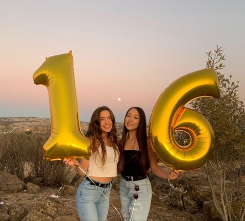 Gold Foil Number Balloons by [Brand Name] - 40 Inch 15th Birthday Decorations | Perfect for Weddings & Anniversaries
