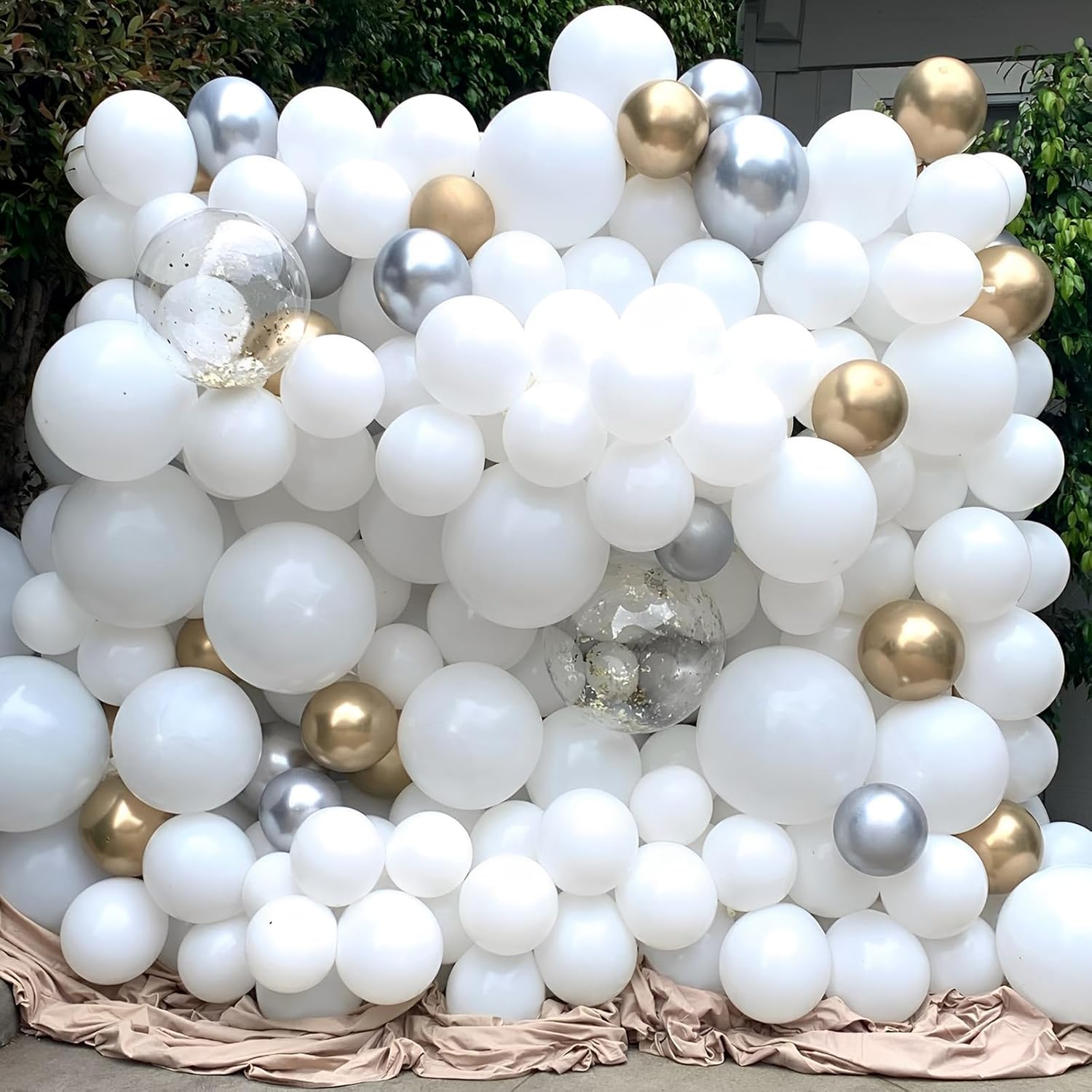 Voircoloria 12-Inch Matte White Balloons - 110pcs for Weddings, Birthdays, and Celebrations