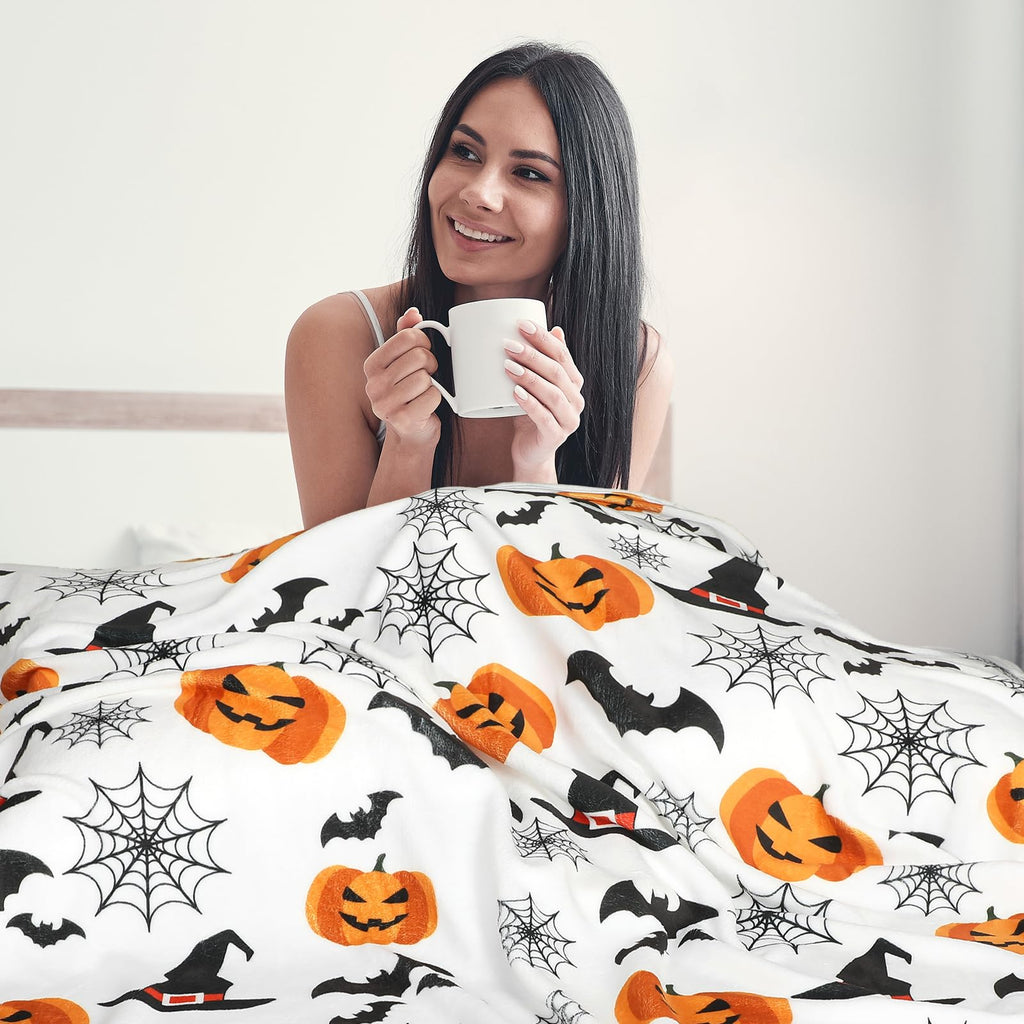 Buryeah 3 Pcs Halloween Throw Blanket Set Include 50"x60" Halloween Fleece Throw Blanket Jack O Lantern Pumpkin Fuzzy Slippers Boo Keychain for Women Men Spooky Gifts Ghost Bedroom Living Room