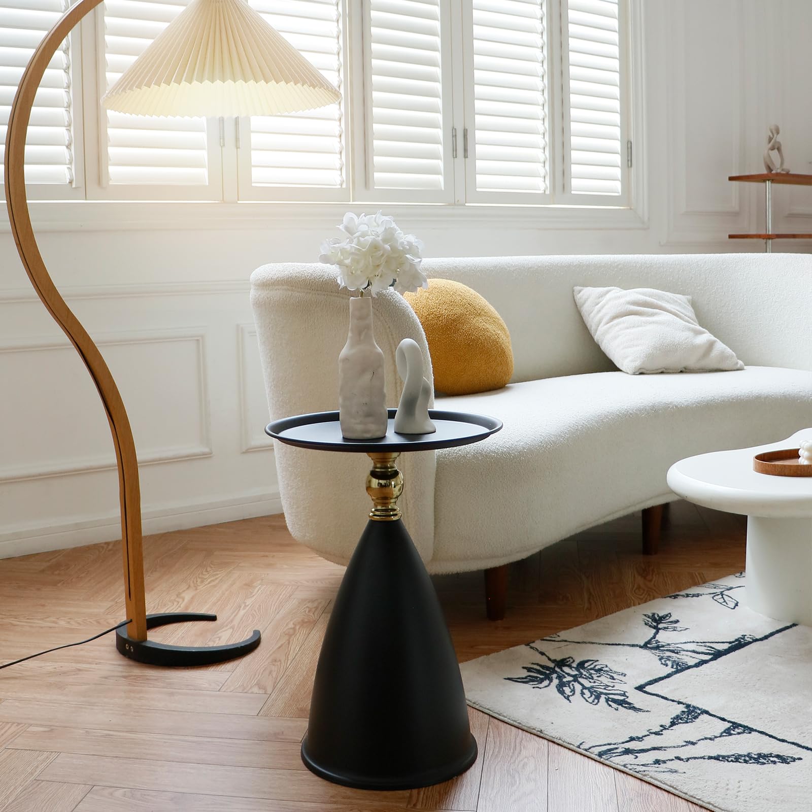 seonyou Round Side Table Modern Small End Table, Black Pedestal Circle Accent Tables Metal, Drink Martini Tables for Small Spaces and Living Room Couch Office