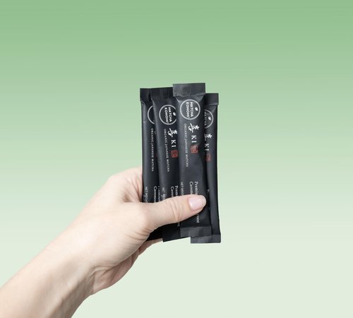 Ki Matcha (15 x 1.5g Sticks) - Organic Premium Ceremonial Japanese Matcha Green Tea Powder - First Harvest, Radiation Free, No Additives, Zero Sugar - USDA Certified - Single Serve Packets