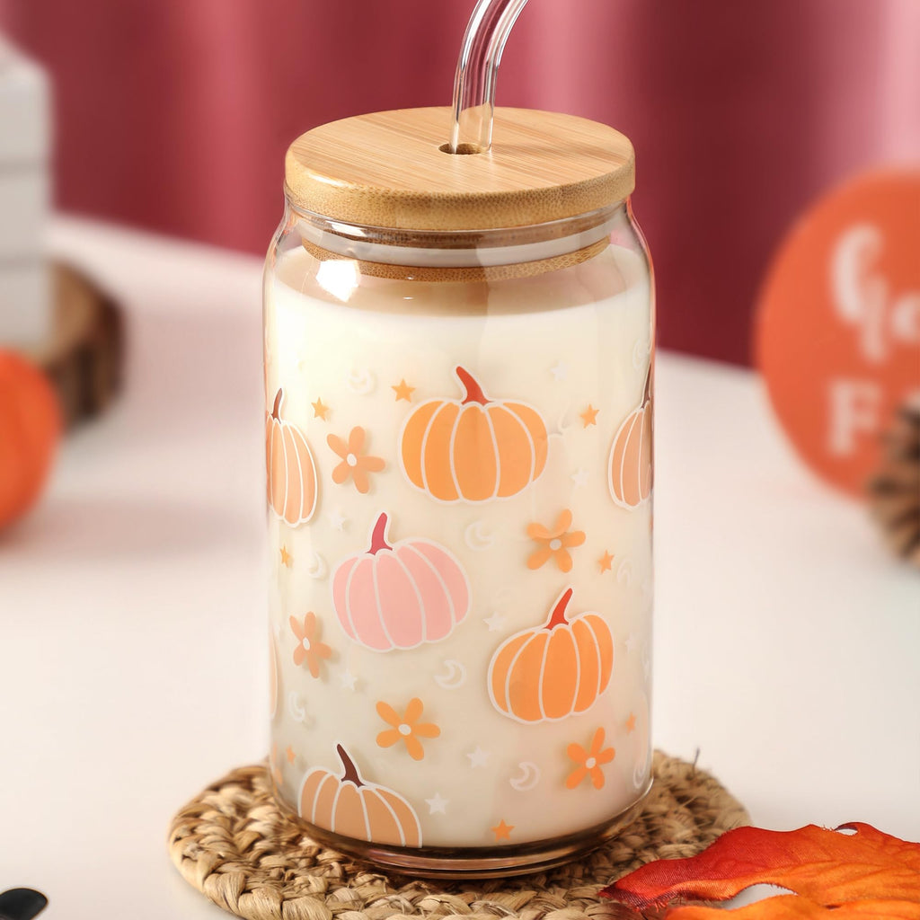 WODOHOLO Thanksgiving Pumpkin Glass Cups 16oz Fall Iced Coffee Glass Cup Can Shaped Glass with Lid and Straw Autumn Iced Coffee Beer Latte Drinking Cup Ideal Gifts