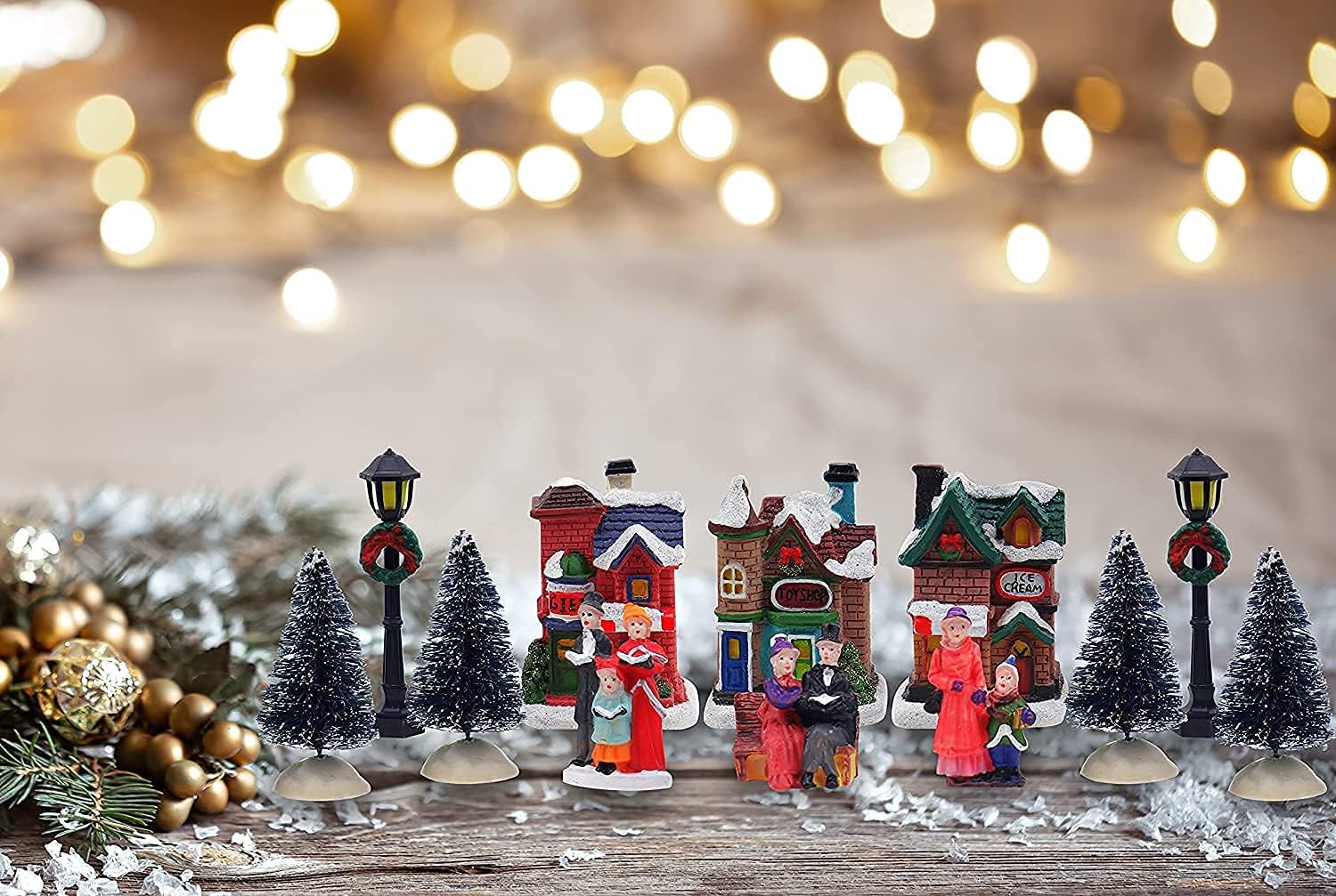 Skiennix Resin Christmas Village Set - Charming Figurines & Houses for Festive Indoor Decor