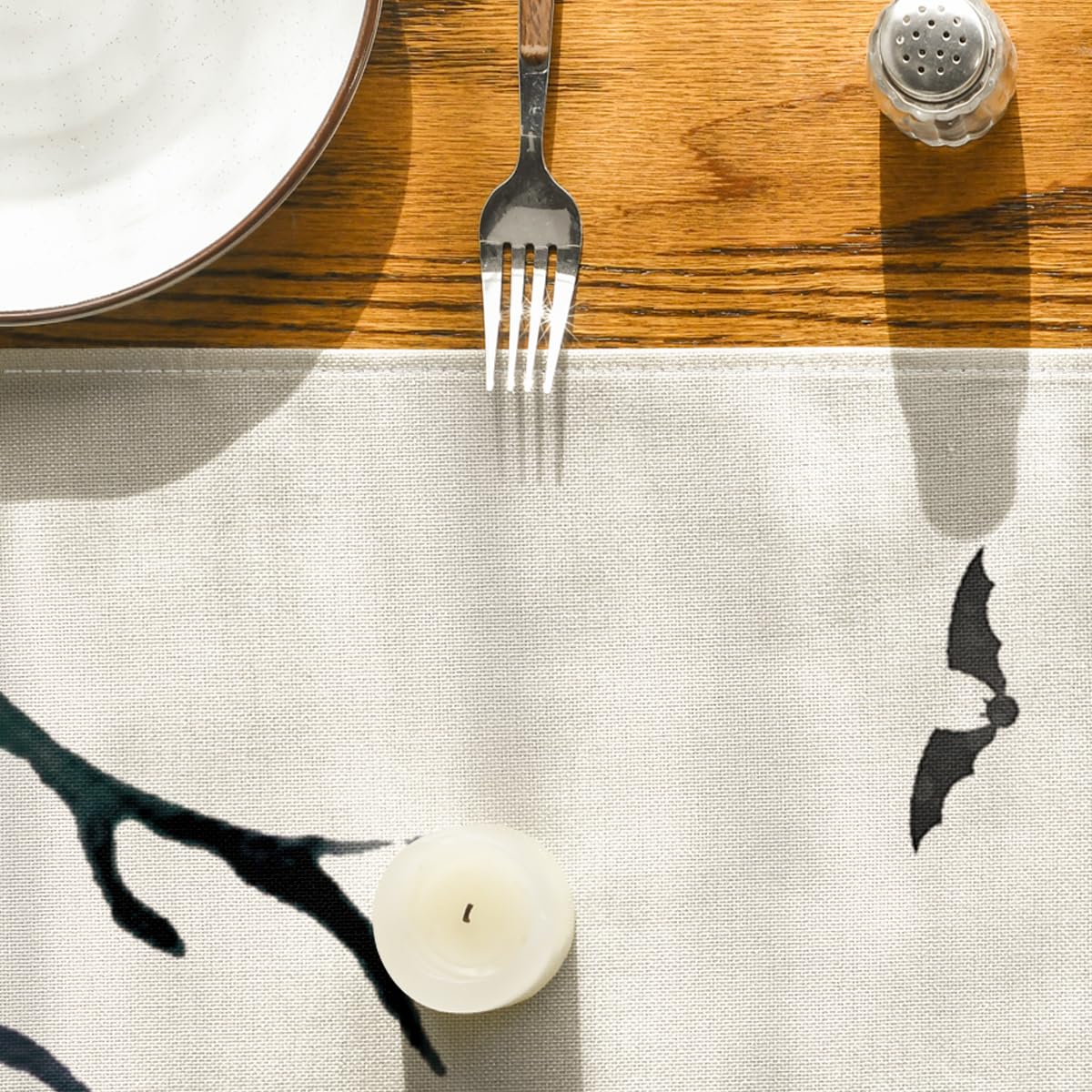 Artoid Mode Ghost Pumpkins Tree Dog Boo Halloween Table Runner, Seasonal Fall Kitchen Dining Table Decoration for Home Party Decor 13x120 Inch