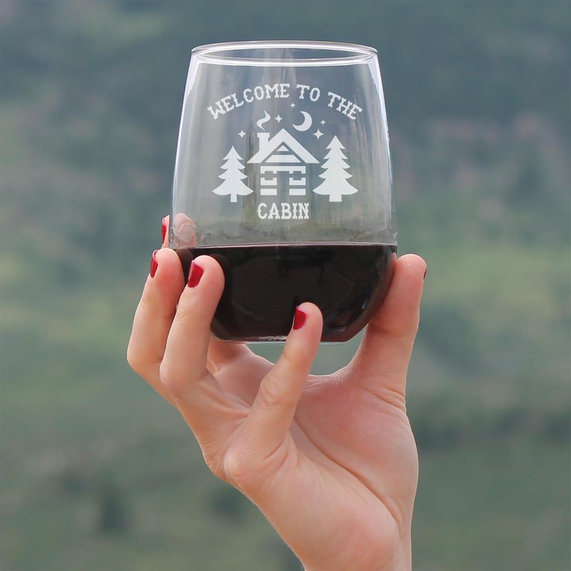 Bevvee Welcome To The Cabin - Stemless Wine Glasses - Set of 4 - Rustic Themed Gifts and Cabin Decor - Large 17 Ounce