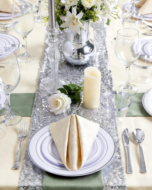 GATHER 700PCS Silver Plastic Plates - Silver Disposable Dinnerware Sets 100 Guest Include 200 Plates, 300 Silverware, 100 Napkins, 100 Cups For Wedding & Party