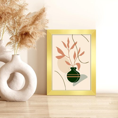 LaVie Home 5x7 Picture Frame - Elegant Gold Frame with HD Plexiglas for Wall Display | Classic Collection