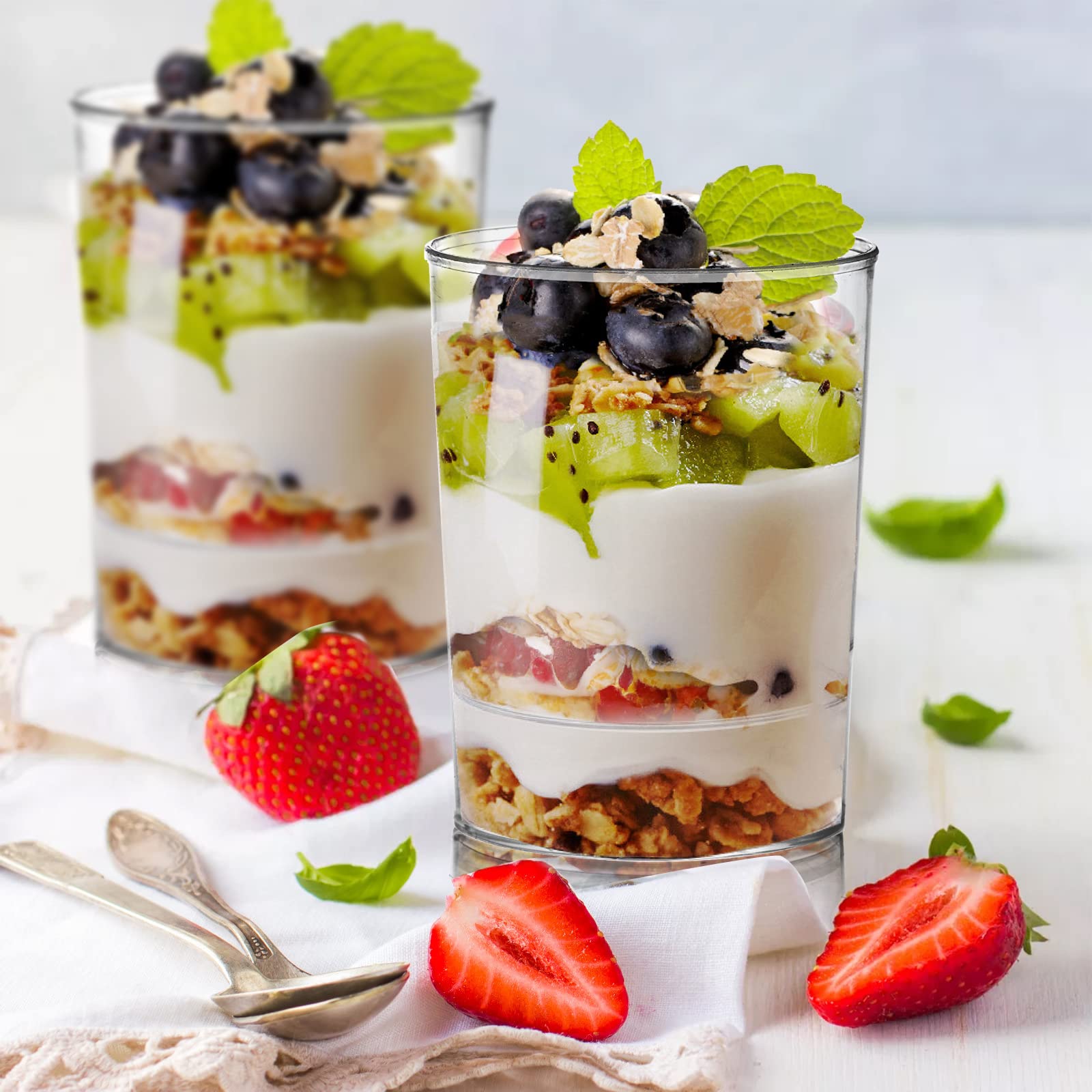 Okllen 100 Pack Mini Dessert Cups with Spoons, 3 Oz Round Shot Cups Plastic Dessert Shooters, Appetizer Parfait Cups Shot Glasses for Chocolate Desserts, Ice Cream, Puddings, Tasting Party