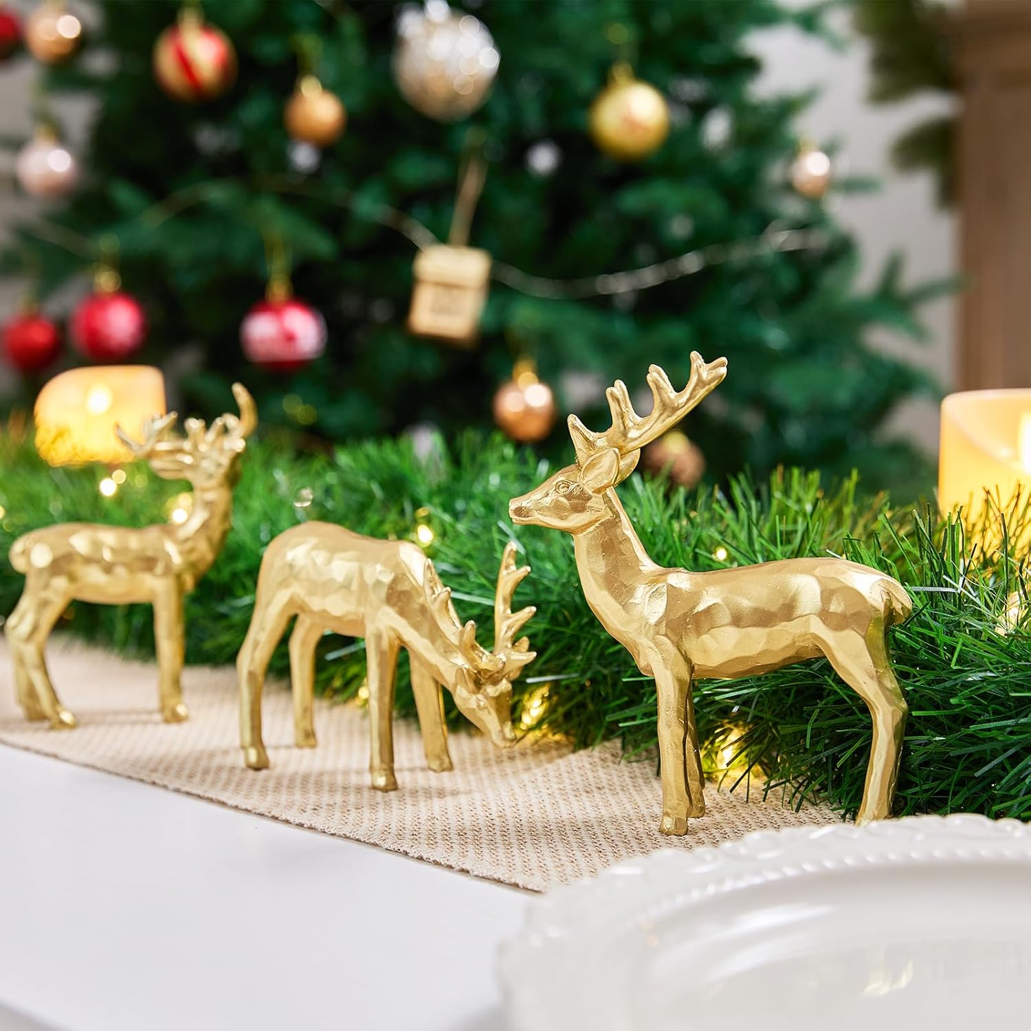 Skiennix 3pcs Resin Reindeer Figurines - Gold Christmas Decor for Tabletop & Mantle