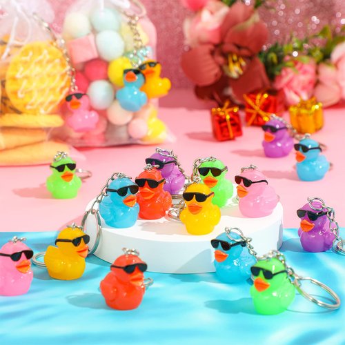 Roowest 150 Pcs Mini Resin Duck Keychains Bulk Mini Sunglasses Resin Ducks Charms Pendant Accessories for Gifts Birthday Party Favors Baby Shower