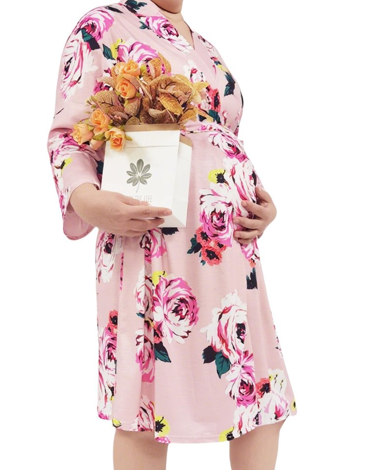 SUFEINI Plus Size Maternity Robe and Matching Baby Swaddle Blanket Set, Mommy Robe with Receiving Blanket Girls Boys Sleepwear (US, Alpha, XX-Large, Plus, Regular, PZA01 Pink)