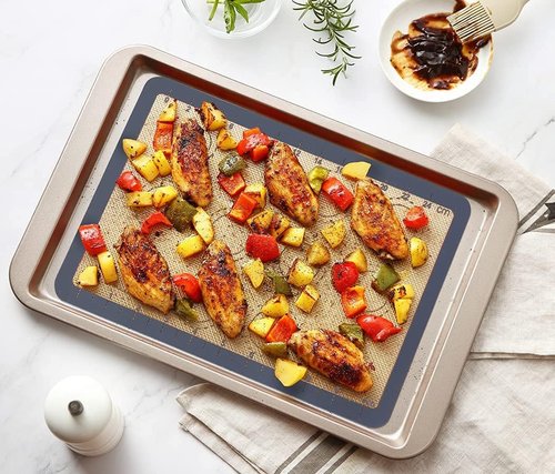 GUANCI Silicone Baking Mat Set - Non-Stick Reusable Bakeware for Pizza, Macarons & Cookies | 4 Mats in Grey
