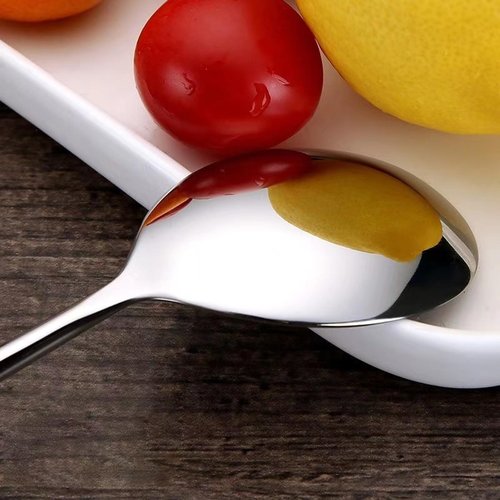 ZDFQly Korean Soup Spoons, 304 Stainless Steel Hollow Round Handle Spoons, 8.7 Inch Long Tablespoon for Coffee, Desserts, Silver, Set of 4