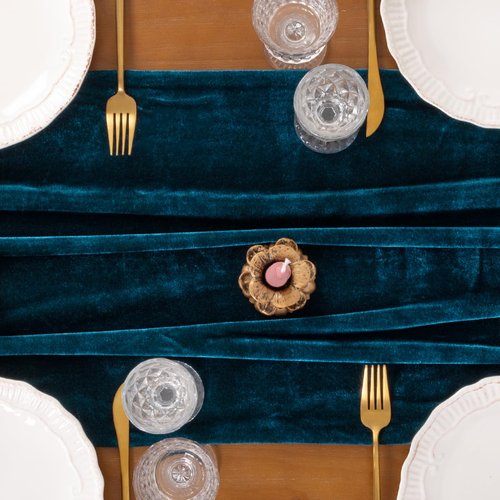 Socomi 2pcs Peacock Velvet Valentine's Day Table Runner Cloth Decor 20 x 120 Inches 10ft Fabric Luxurious Thanksgiving Wedding Runner for New Year Bridal Shower