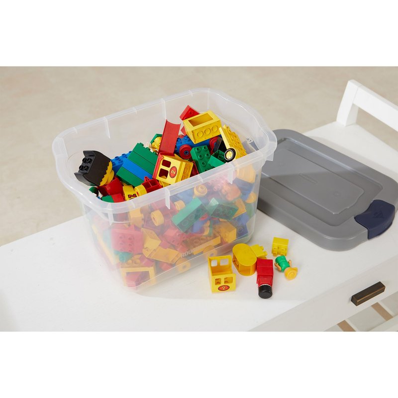 Rubbermaid Roughneck Clear 19Qt/ 4.75 Gal Storage Containers, Pack of 6, with Snap-Fit Grey Lids, Visible Base, Sturdy and Stackable, Great for Storage and Organization