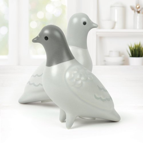 Genuine Fred CLAY PIGEONS, Ceramic Pigeon Salt and Pepper Shakers
