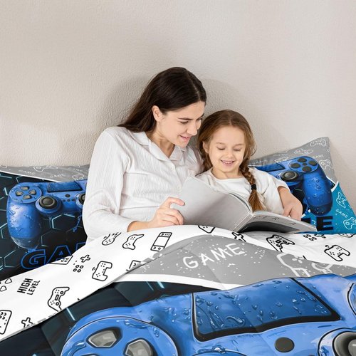 Gaming Boys Kids Comforter Set Queen Size,Blue Video Game Consoles Gamepad Reversible Bedding Set for Adult,Geometric Honeycomb Gamer Room Decor Luxury Bed Duvet Insert, 2 Pillowcases