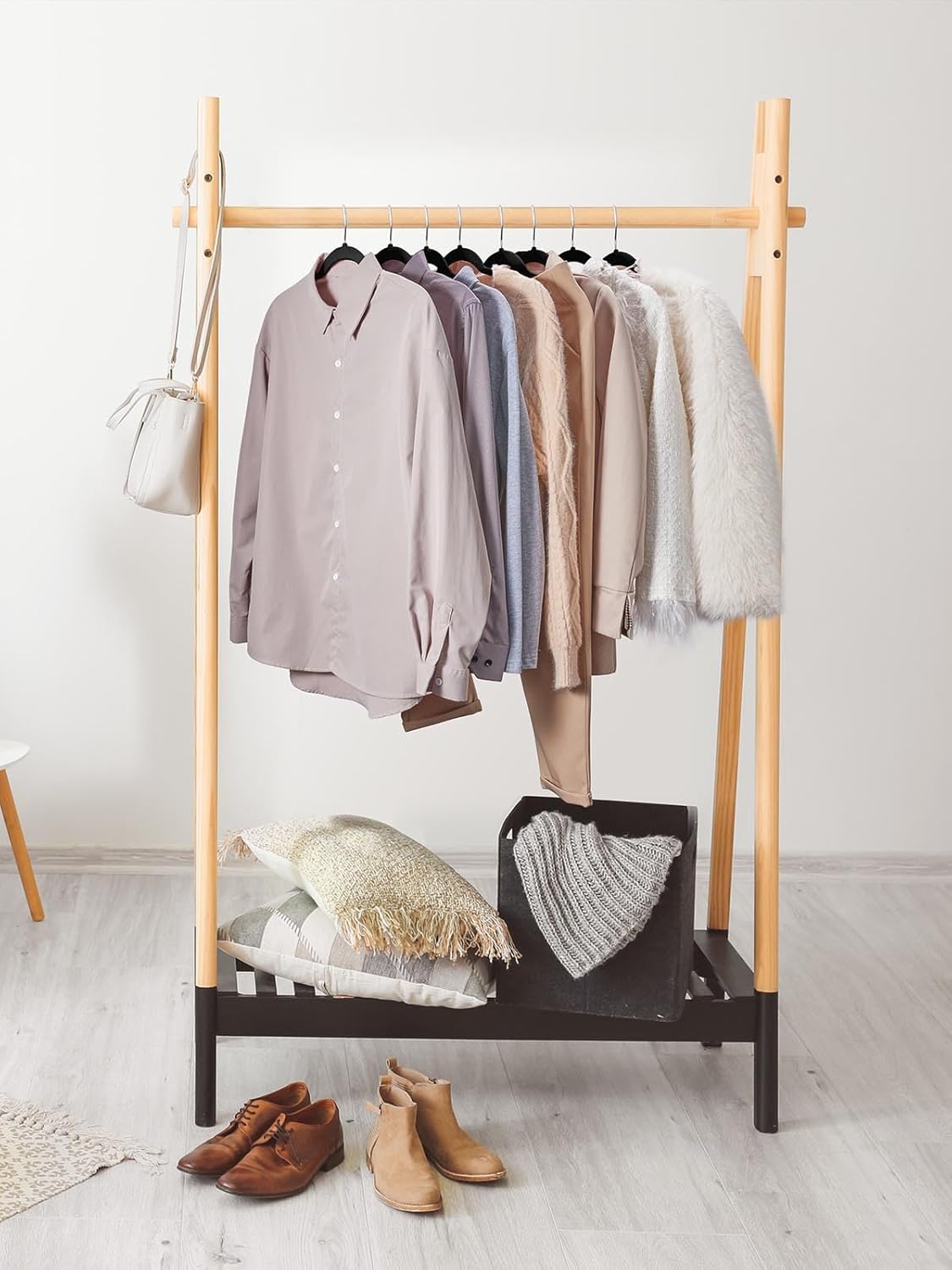 Smartor Velvet Hangers - 70 Pack Black Non-Slip Heavy-Duty Felt Hangers | Slim Space-Saving Design with 360° Rotating Hook