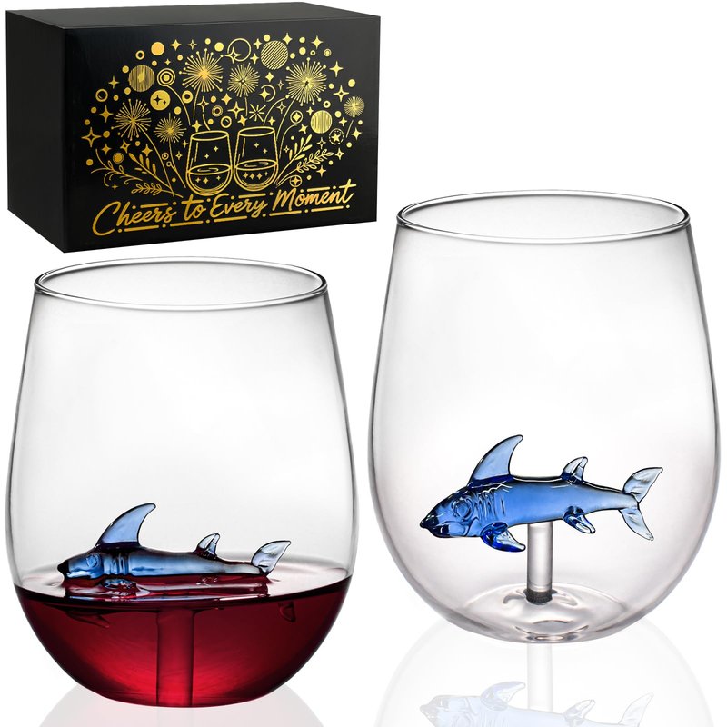 Handcrafted Shark Wine Glass - Personalized Set of 2 with 3D Sharks Inside - Red Wine Glasses - Unique Shark Lover Gifts - Ideal for Parties, Birthdays, Weddings - 14 oz Capacity (Blue)