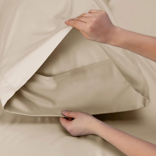 Bedsure Queen Sheet Set - Cooling Bamboo Rayon Sheets | Soft, Breathable Luxury Bedding in Beige