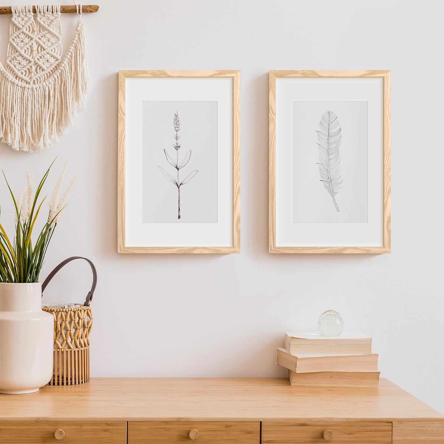 Upsimples 11x17 Picture Frame - Versatile Wall Hanging for 9x15 or 11x17 Photos - Natural Finish, 1 Pack