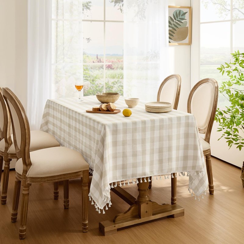 Softalker Checkered Tablecloth Rectangle, Outdoor Linen Cotton Gingham Table Cloth with Tassel, Heavy Duty Wrinkle Free Buffalo Plaid Table Cover for Kitchen Dining Summer Party - 55 x 70 Inch, Beige