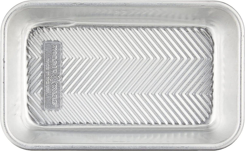 Nordic Ware Prism Loaf Pan - Durable Nonstick Bakeware | Perfect for Homemade Bread