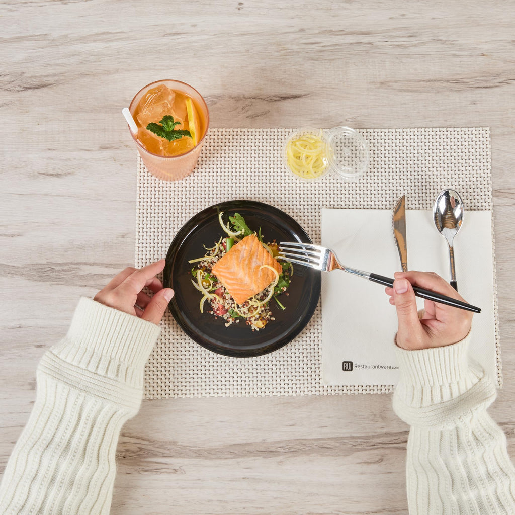 Restaurantware 7 x 7 Inch Party Plates 100 Disposable Plastic Dessert Plates - Round Heavy-Duty Black Plastic Salad Plates Serve Sides Or Appetizers For Weddings Or Catering