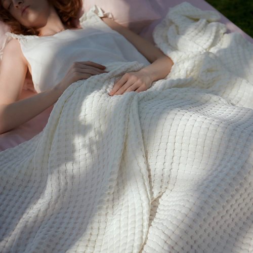 Bedsure Cooling Waffle Blanket - Lightweight Cotton & Bamboo Blend for Hot Sleepers | Ivory, 90x90 Inches