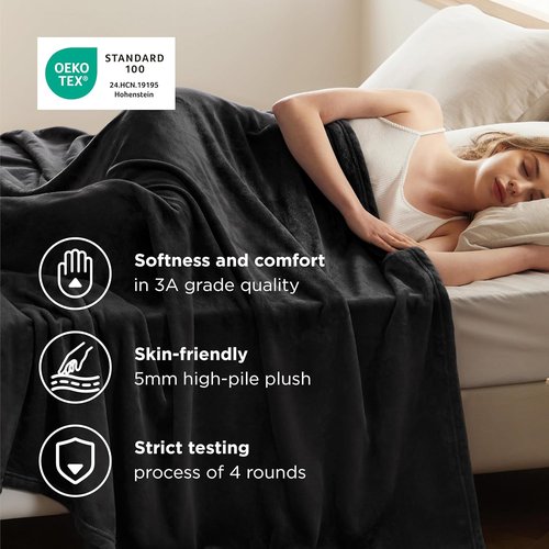Bedsure GentleSoft Fleece Blanket - Cozy Lightweight Plush Full Size Black, 84x90 Inches