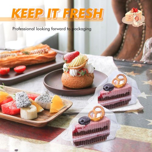 AQSXO 100 Pcs Transparent Cake Slice Plastic Containers with Lids 4 Inches Hinged Lid Cheese cake Container, for Take Out Packaging, Bakery and Cafe.