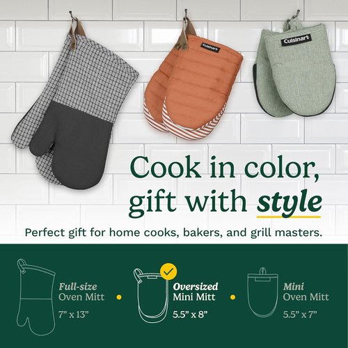 Cuisinart Mini Oven Mitts - Heat-Resistant 5.5” x 8” Kitchen Mitts with Non-Slip Silicone | Durable Cotton Filling