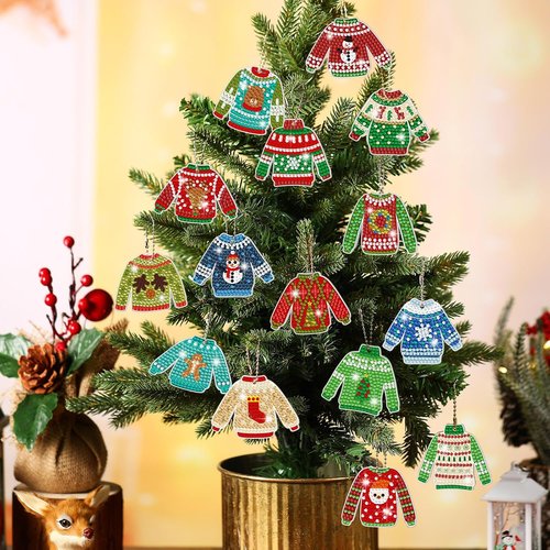 Estune 15 Pcs Christmas Keychain Kits - 5D DIY Diamond Art for Holiday Decor & Crafts