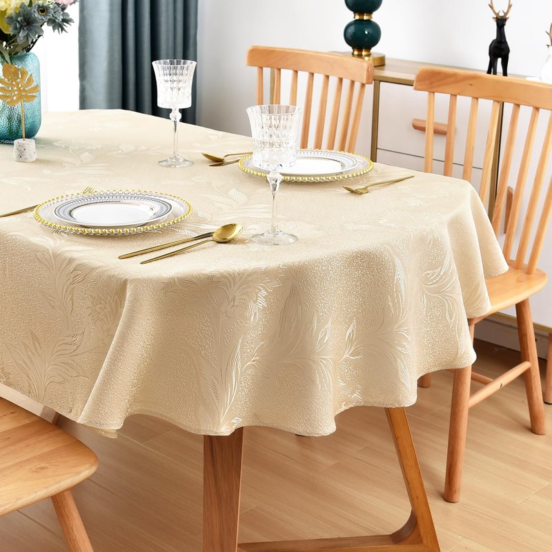 Wolkemer Shiny Oval Jacquard Tablecloth 60 x 84 Inch Beige Floral Countryside Leaves Damask Patterns Table Cloth Glossy Fabric Table Cover for Dinner Kitchen