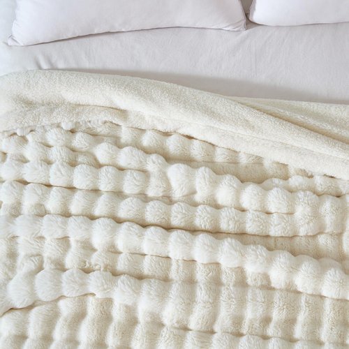 Serenhom 50x60 Inches Ultra-Soft Fuzzy Faux Fur Plush Throw Blanket - Thick, Warm Sherpa for Couch, Sofa, Bedroom, Camping - Decorative Blanket for Cozy Warmth, Bubble Ivory White
