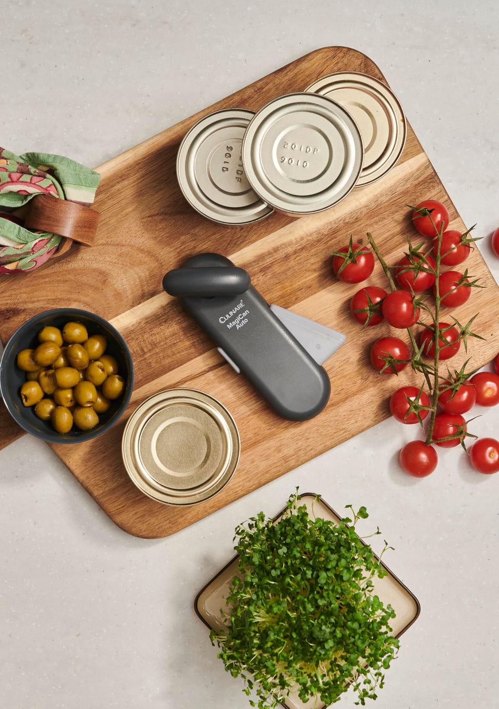 Culinare MagiCan Auto Tin Opener, Grey, Plastic/Stainless Steel, One Hand Operated Manual Can Opener with Clamp