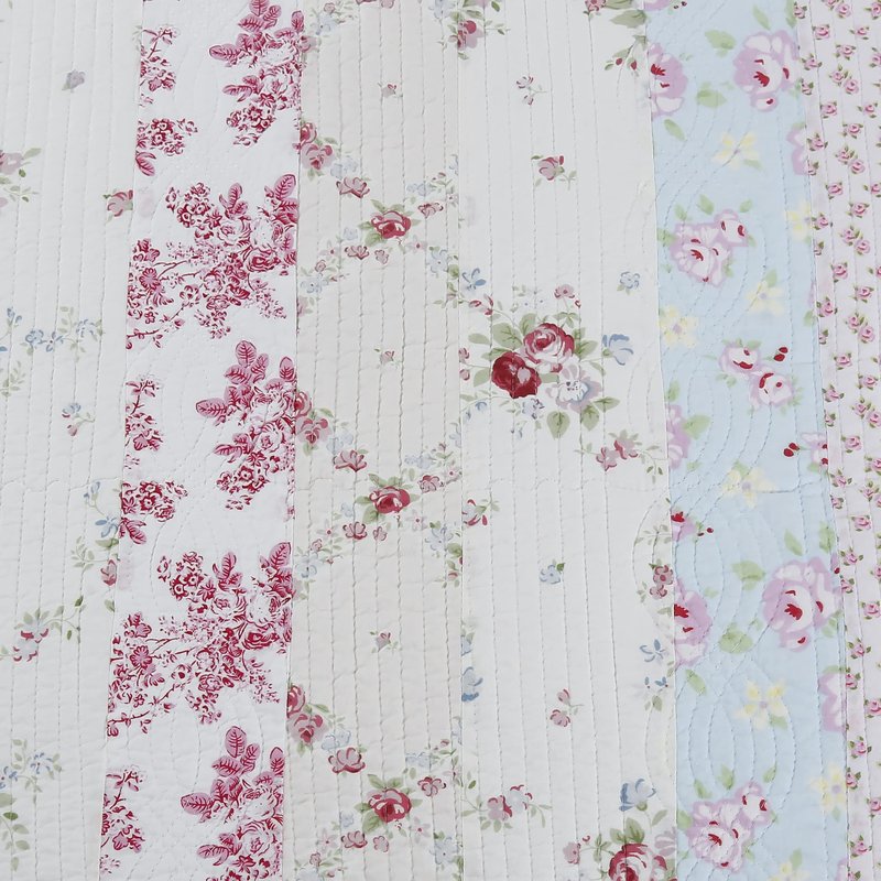 100% Cotton 3 Piece Queen Quilt Bedding Set, Wild Rose Floral Striped Reversible Coverlet, Bedspread