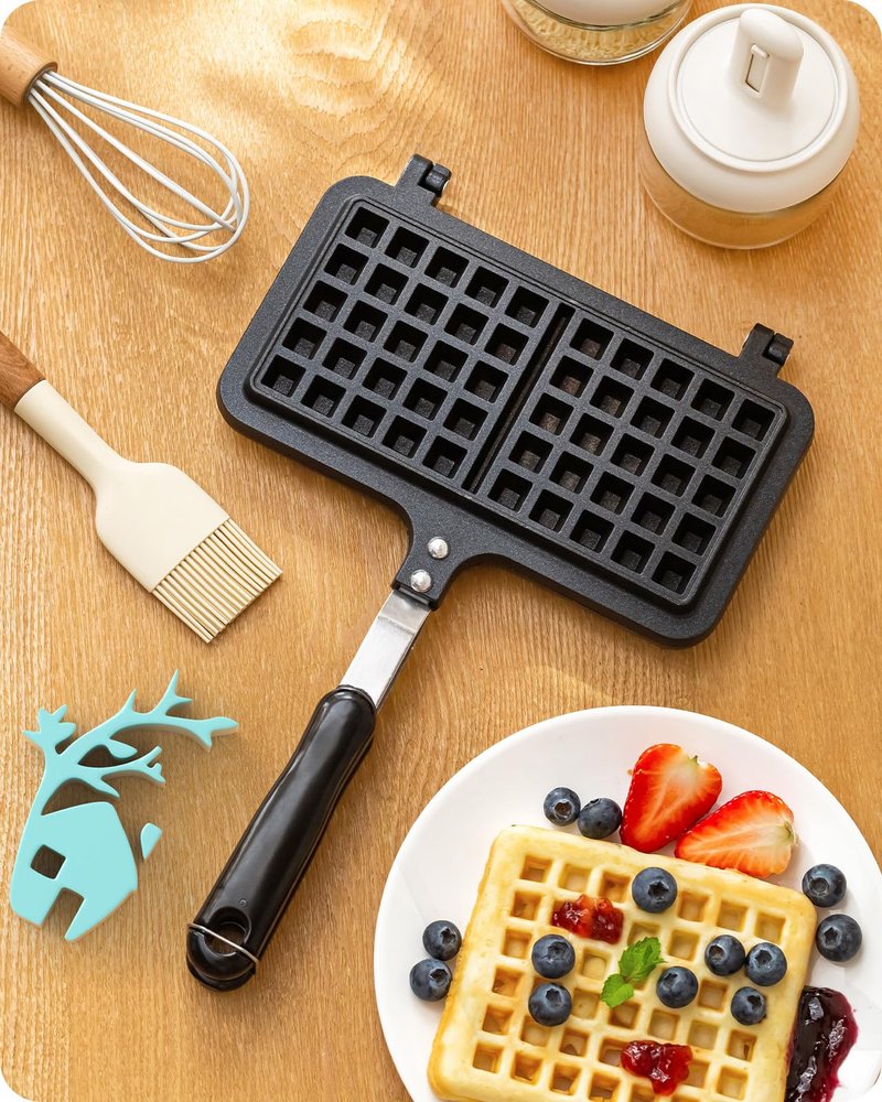Baffect Non-stick Cast Aluminum Stovetop Waffle Iron, 8.7 Inches Camping Waffle Maker Pan, Portable Stove Top Aluminum Waffle Maker Pan for Family Breakfast Baking