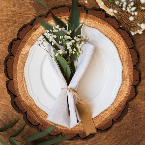 30 Pcs Disposable Wood Grain Placemats, Rustic Brown Decorative Round Placemats for Birthday Party Table Setting Supplies Decoration