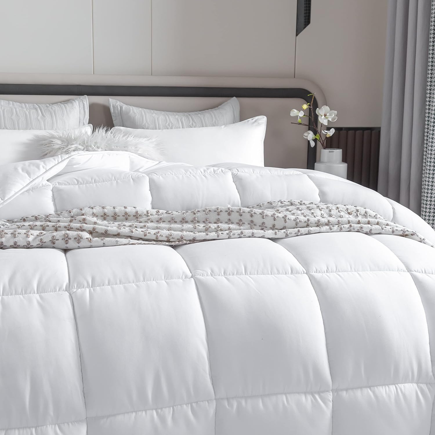 Skiennix Queen Size Down Alternative Comforter - Ultra Soft Heavyweight All Season Duvet Insert 90x90