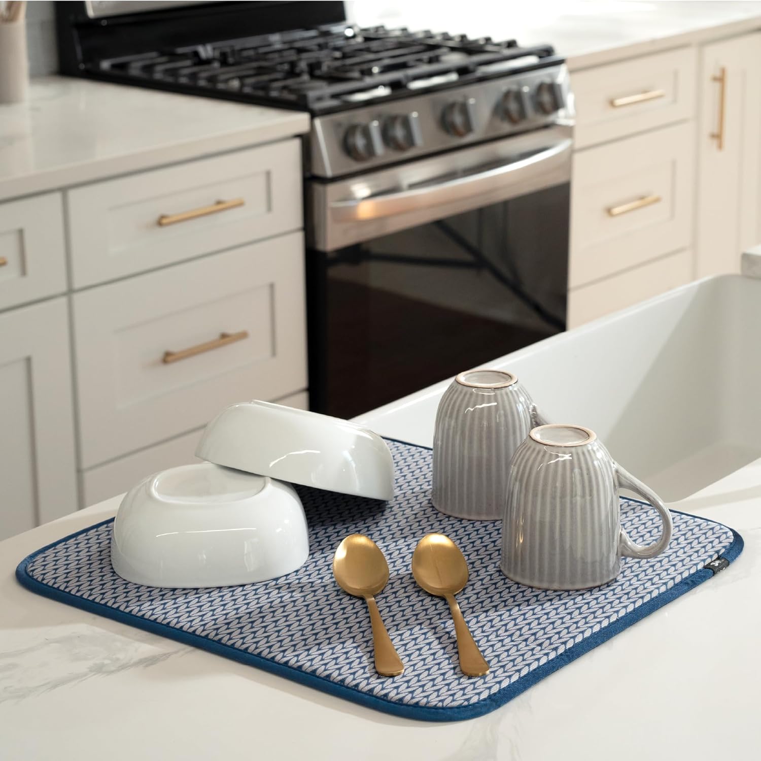 S&T INC. Dish Drying Mat - Absorbent Microfiber Kitchen Counter Pad, 16” x 18”, Large Blue