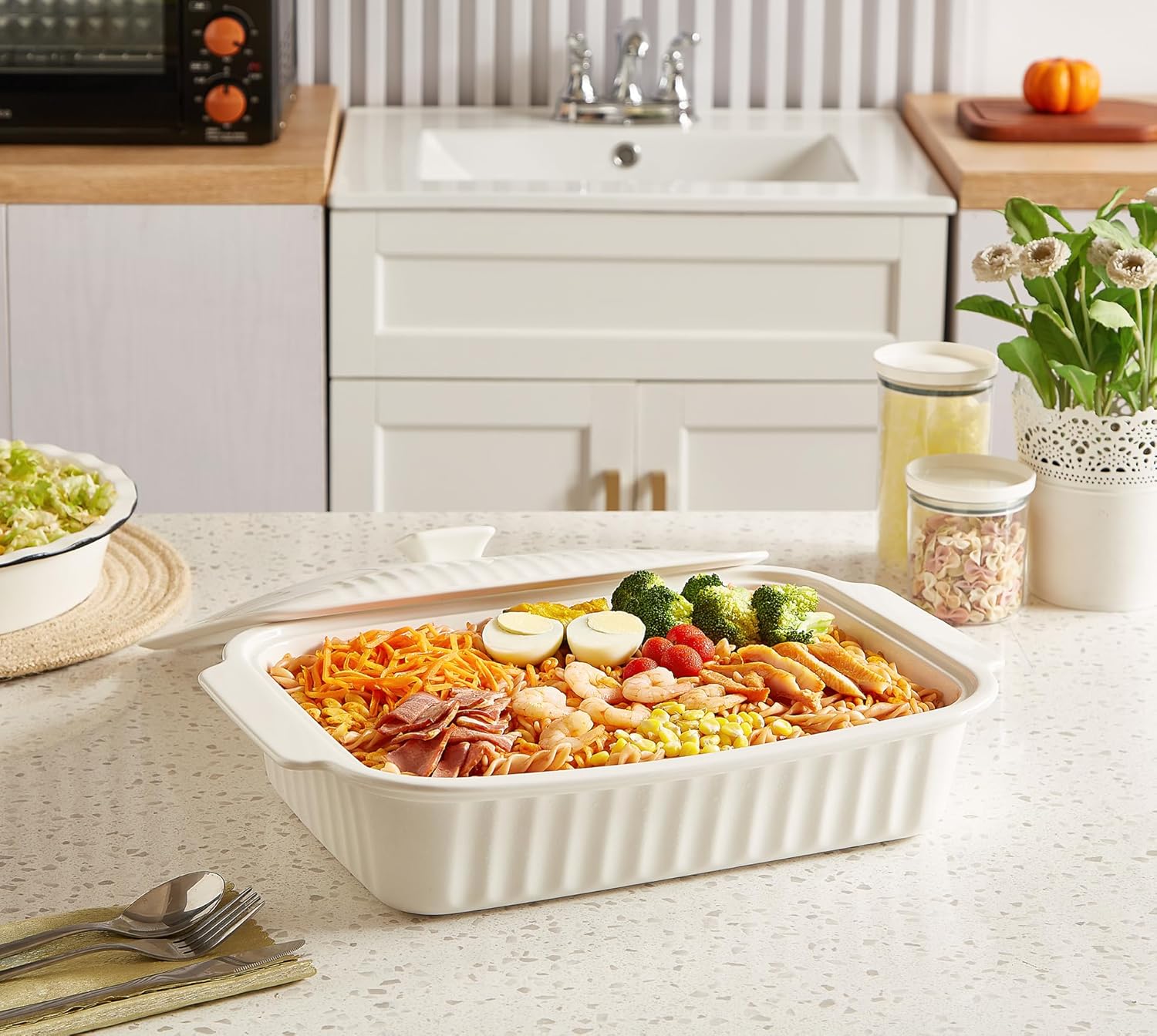 Regine Switzerland Large Baking Dish - 5.5 Quart Ceramic Lasagna Pan with Lid | Dishwasher & Microwave Safe, White