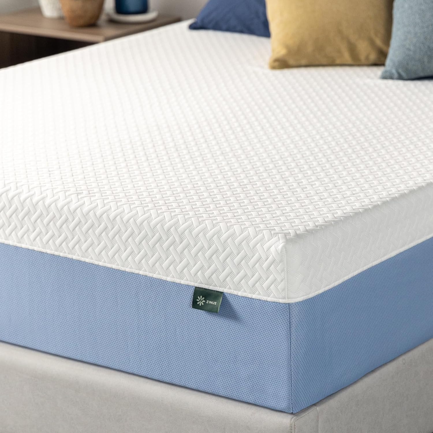Zinus 10 Inch Full Memory Foam Mattress - Cooling Comfort, Fiberglass-Free, Medium Feel, Safe Materials