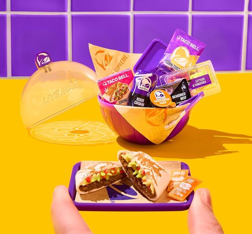 MGA's Miniverse Mini Taco Bell Collectibles - DIY Resin Replicas | 2-Pack for Ages 8+