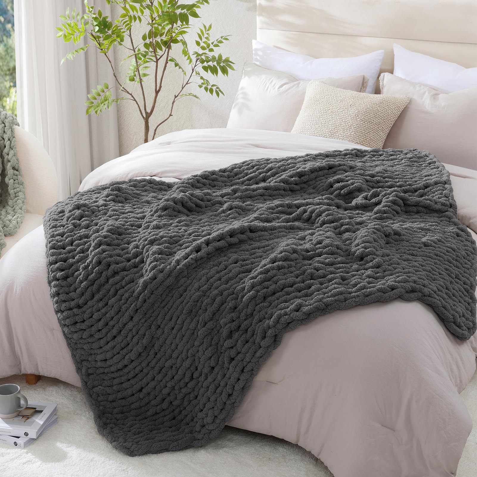 WRENSONGE Chunky Knit Blanket Throw Dark Grey Large Soft Fluffy Cable Knit Crochet Throw 100% Hand Knitted Blanket for Couch Bed(40"x40")